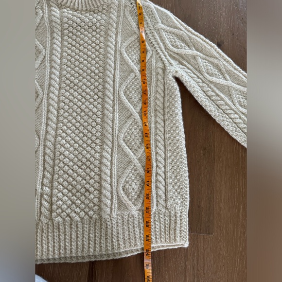 Carrick Fin Fisherman sweater - Picture 7 of 8